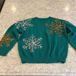 Green holiday Christmas Sweater Silver and Gold Snowflakes never worn size XL